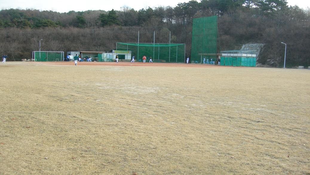 일림배수지 야구장