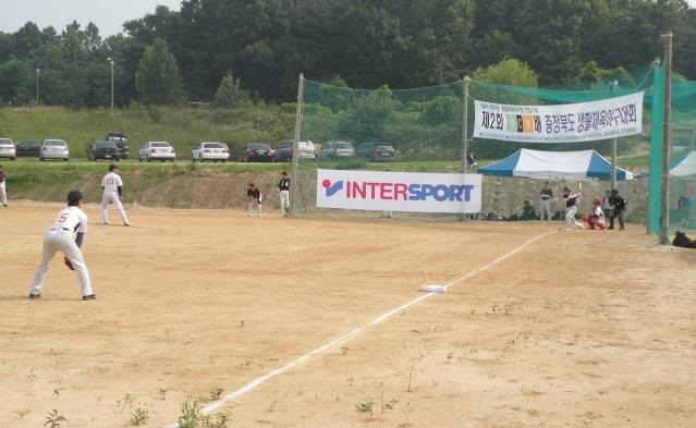 밀레니엄 야구장